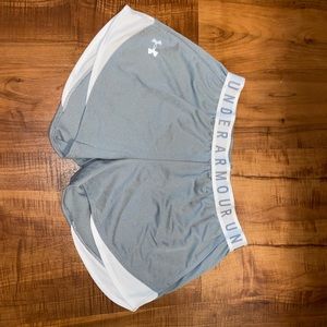 Running shorts